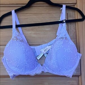 Victoria's Secret Light Purple Lace Bra NWT